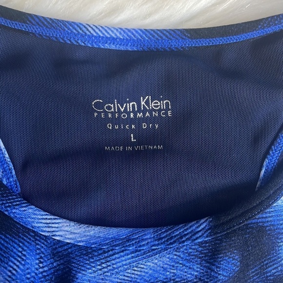 calvin klein • mesh performance quick dry sport bra in tidal blue - Picture 5 of 8